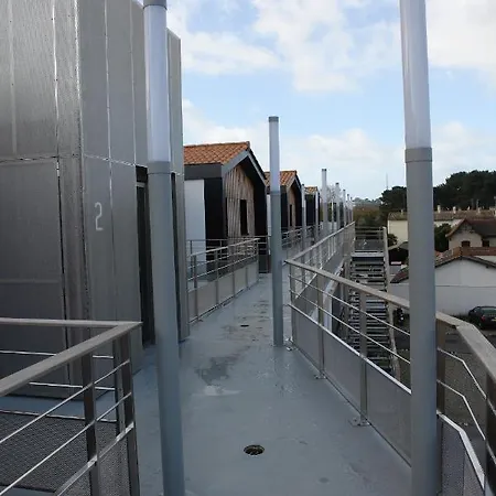 T3 Wifi Les Perles De L Aiguillon Vue Bassin 1ere Ligne 4 A 6 Personnes דירה