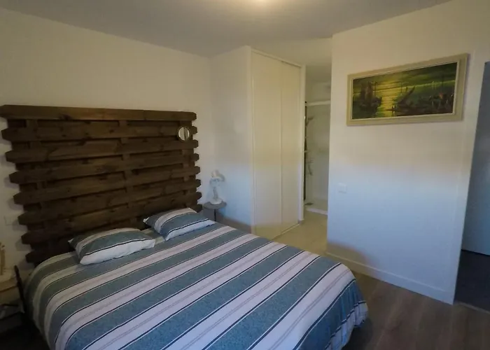 شقة T3 Wifi Les Perles De L Aiguillon Vue Bassin 1ere Ligne 4 A 6 Personnes